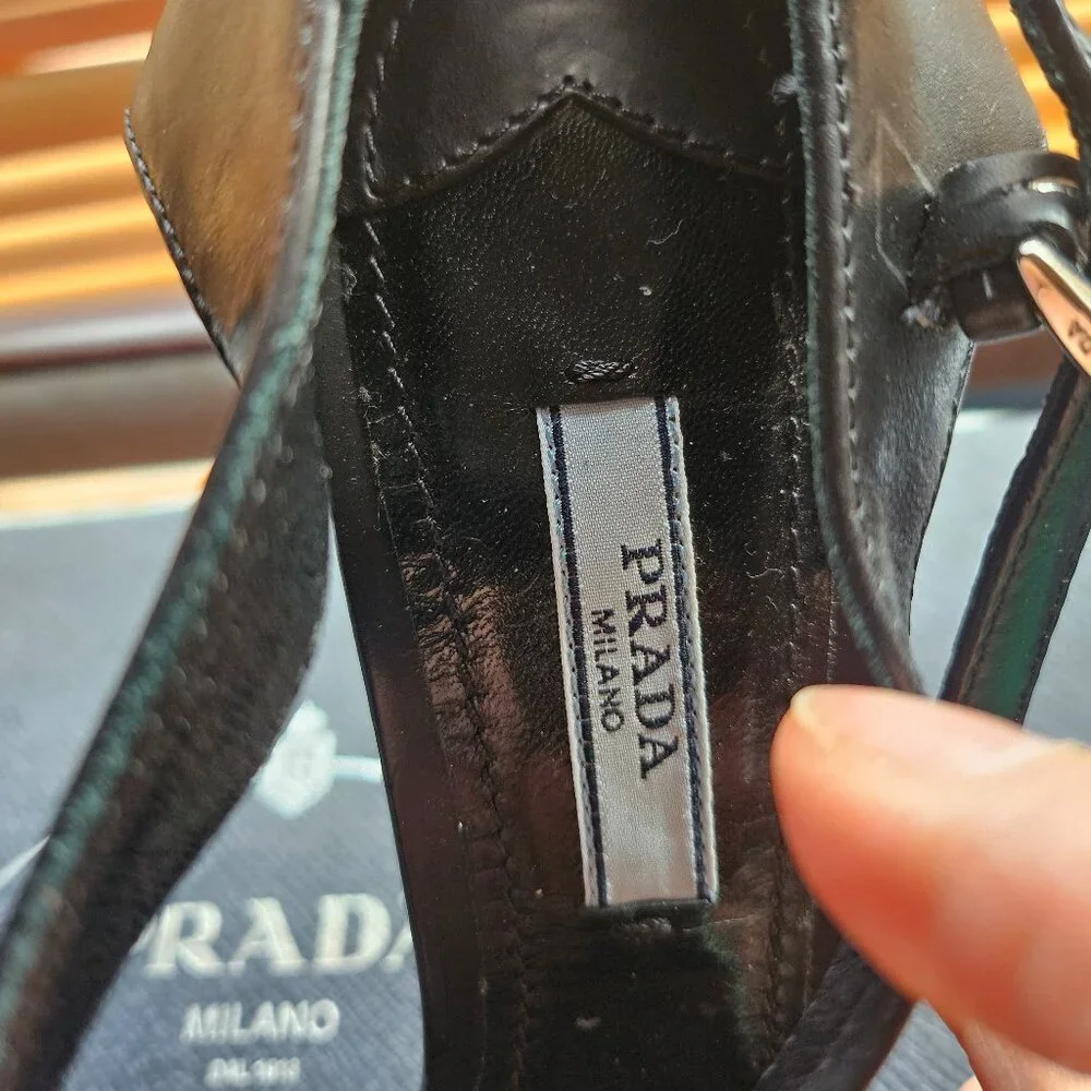 Prada Black Leather Platform Slingback Pumps with Gold Logo - Picture 5 of 6